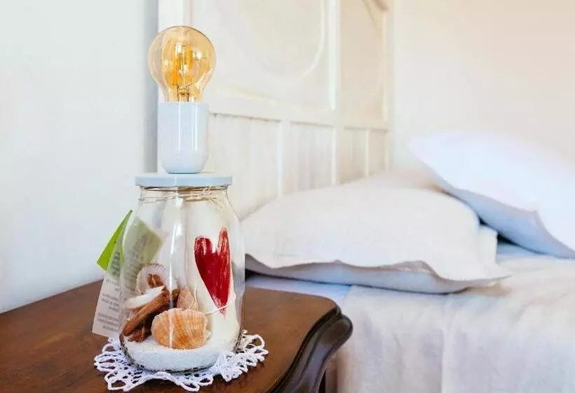 Aamiaismajoitus (B&B) Villa Francesca Luxury