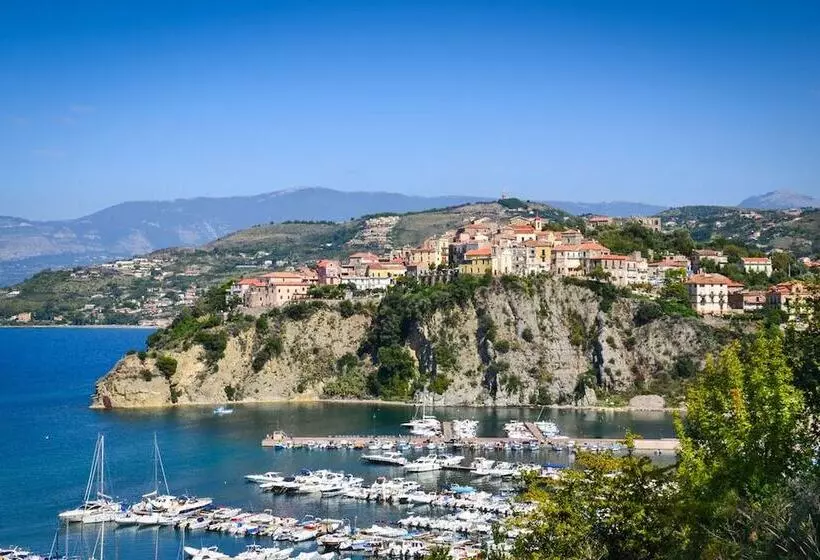 Aamiaismajoitus (B&B) Villa Santangelo