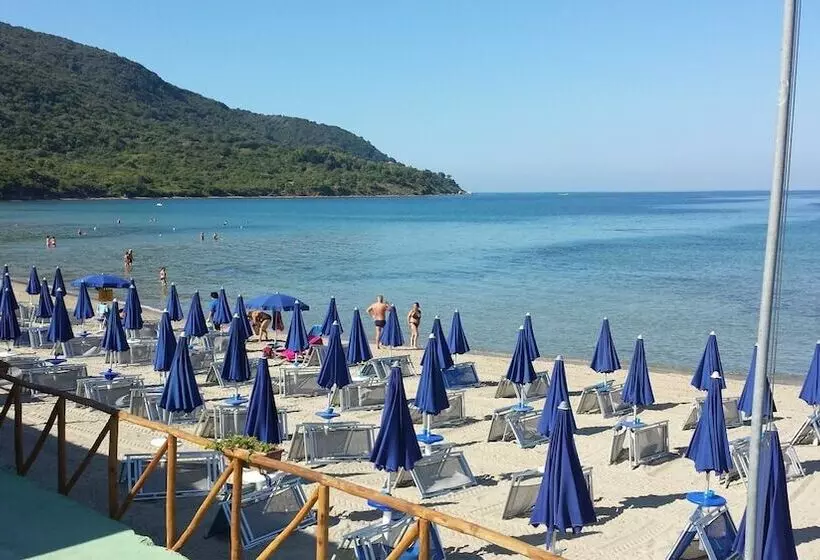 Aamiaismajoitus (B&B) Villa Santangelo