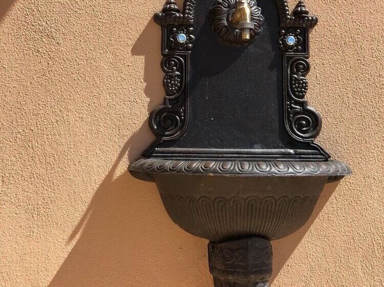 مبيت وإفطار Villa Santangelo