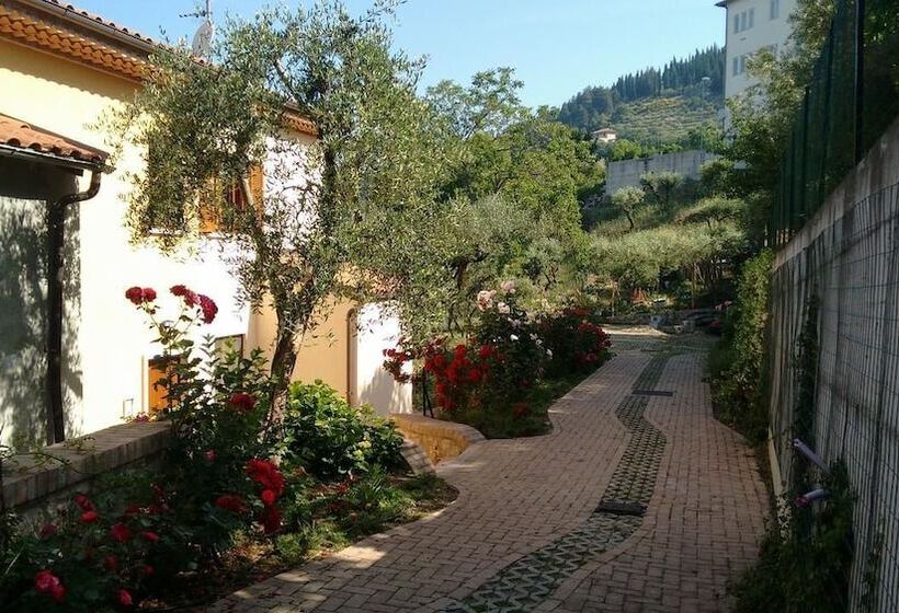 Пансион Dianum Villa Degli Ulivi