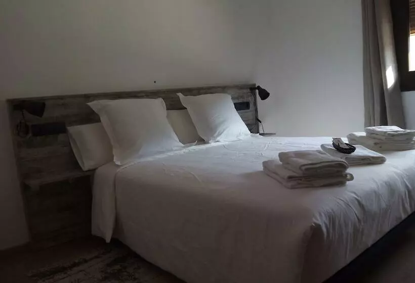 Hostelli La Fonda Margalef