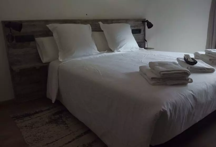 Hostelli La Fonda Margalef