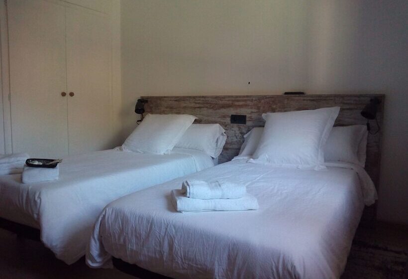 مسافرخانه La Fonda Margalef