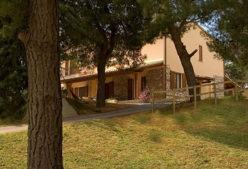 هتل روستایی Il Cantiniere