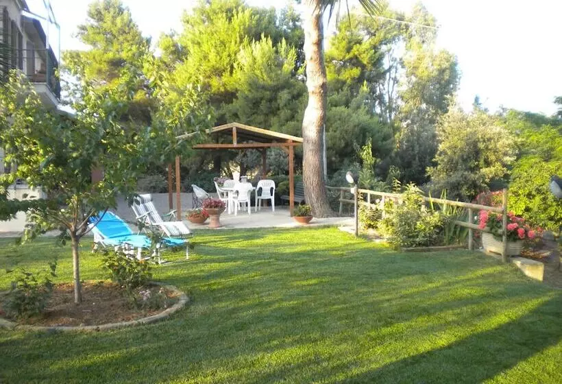 هتل روستایی Il Cantiniere