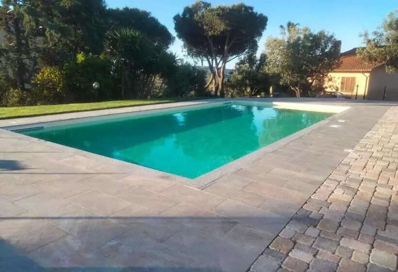 هتل روستایی Il Cantiniere