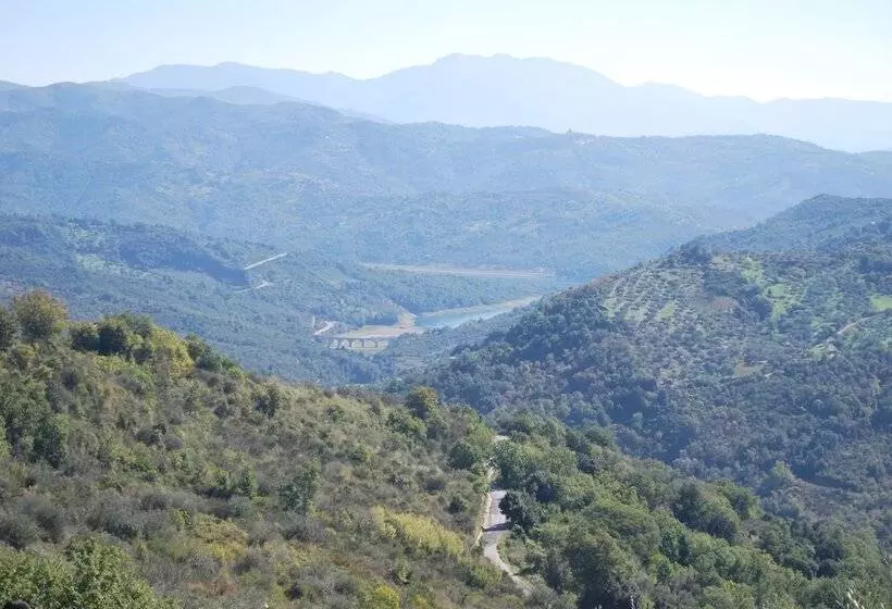 Maaseutuhotelli Agriturismo Oliveta