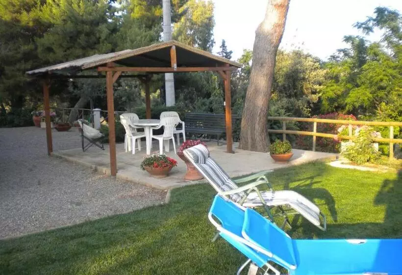 هتل روستایی Il Cantiniere