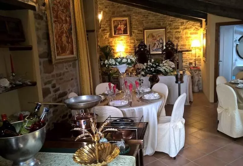 ペンション Il Paradiso Del Re