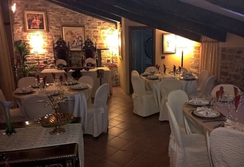 ペンション Il Paradiso Del Re