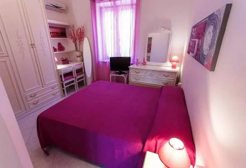 ベッドアンドブレックファースト L Aurora Viola