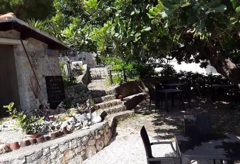 B&b La Scapola
