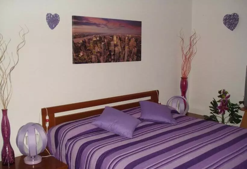 ベッドアンドブレックファースト L Aurora Viola