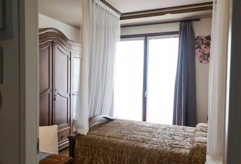 Beta Delta Sigma B&b