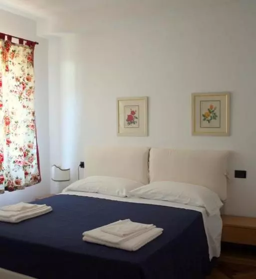 Hibiscus Villasimius B&b