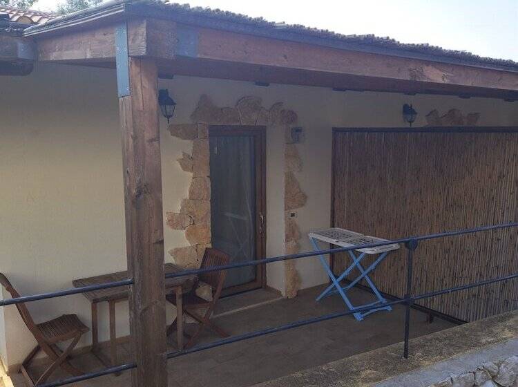 田舎風ホテル Tenute Delogu