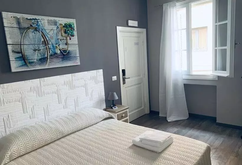 ペンション Domus Regia