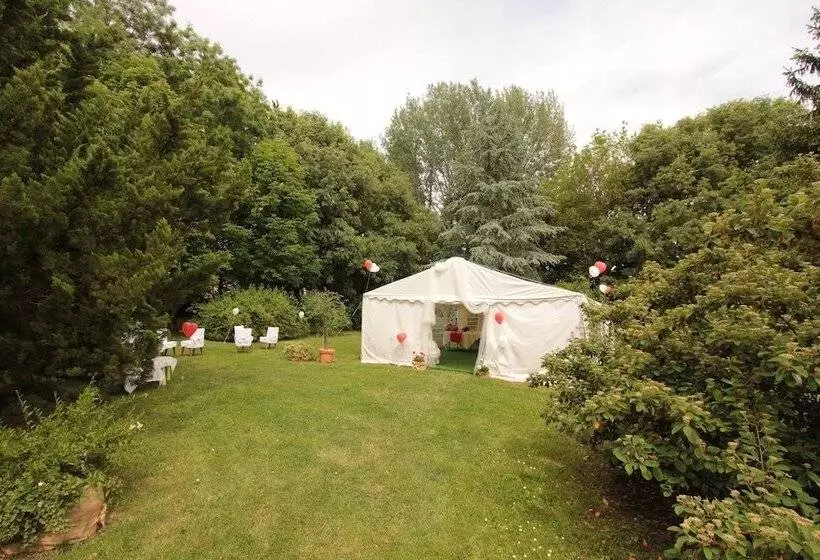 リゾートホテル Lucciole Nella Nebbia