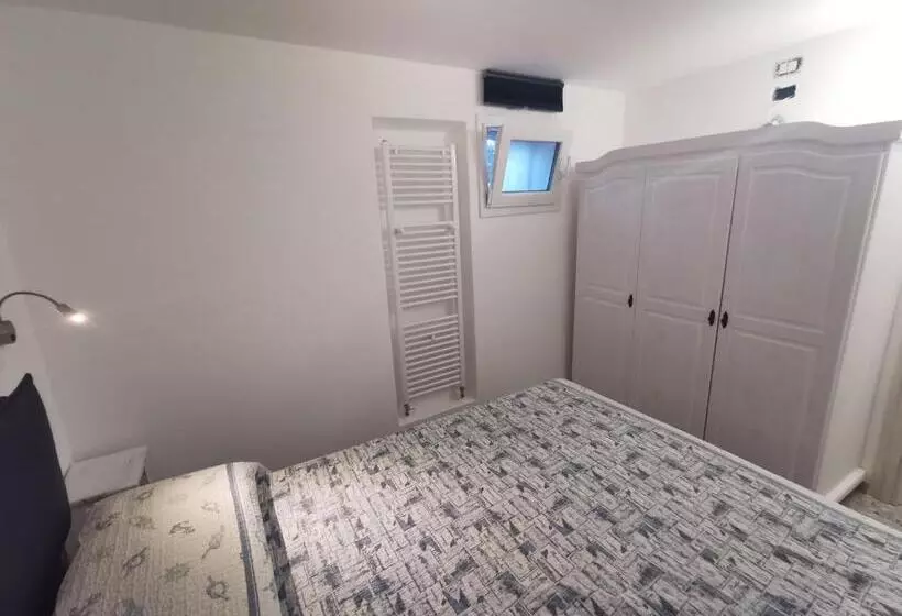 تختخواب و صبحانه Il Viaggio