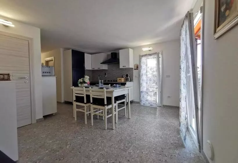 تختخواب و صبحانه Il Viaggio