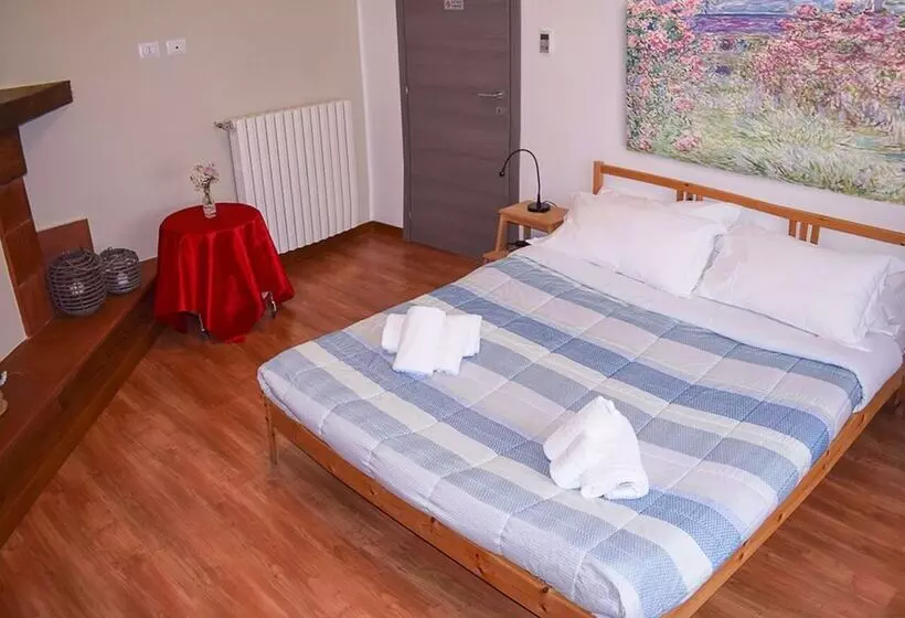 Aamiaismajoitus (B&B) Le Case Nel Bosco