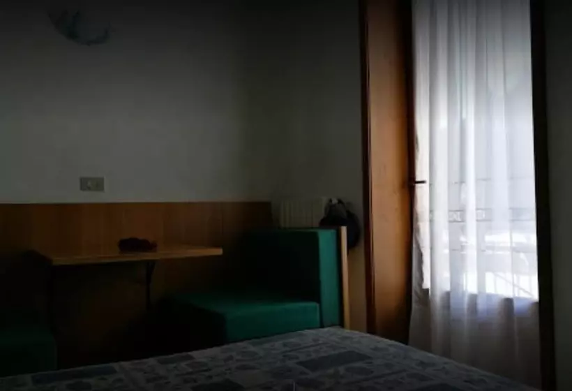 Camping Hotel La Pineta