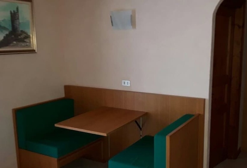 Camping Hotel La Pineta