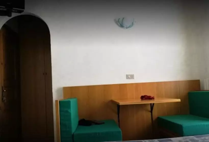 Camping Hotel La Pineta