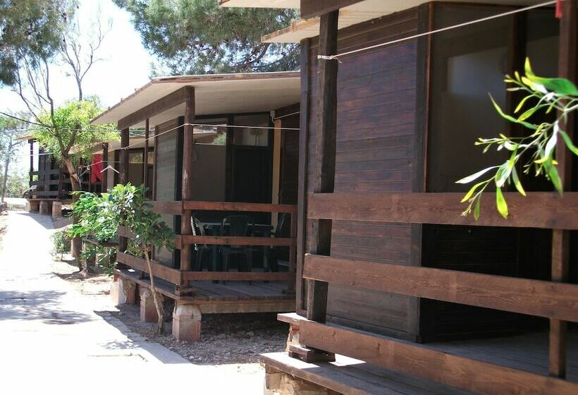 Отель Camping La Roccia