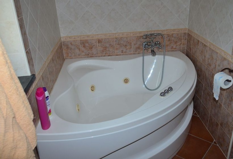 بنسيون B&b Le Cicale