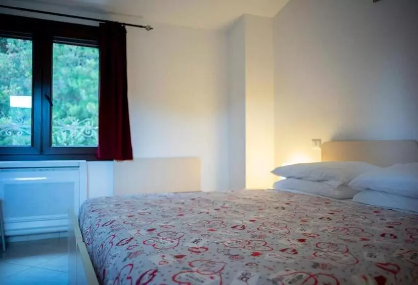 ペンション Guesthouse Casavasco