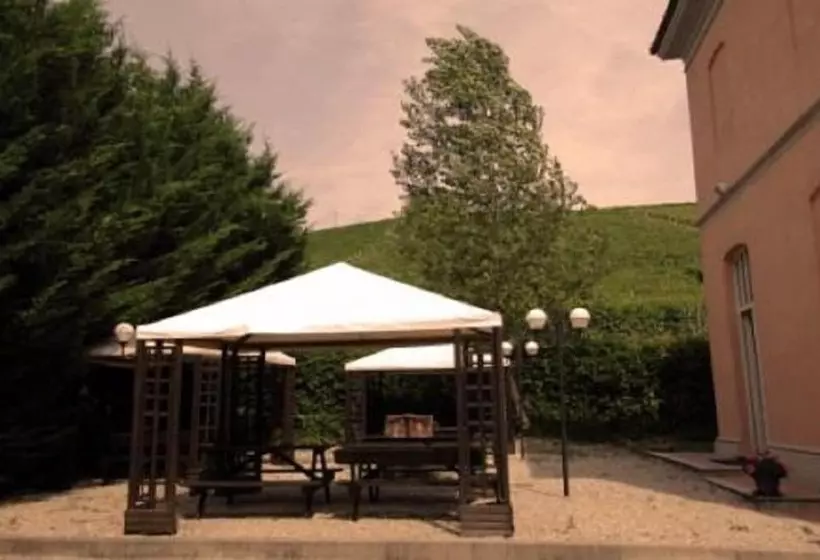 پانسیون Locanda Del Barbaresco