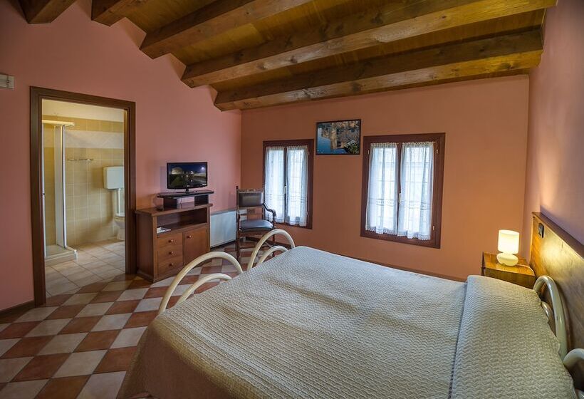 민박 Mulino Al Pizzon