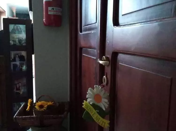 田舎風ホテル B&b Home Holiday Villa Delle Acacie Agriturismo