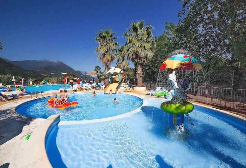 فندق Weekend Glamping Resort