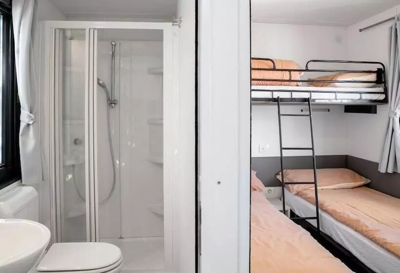 Hotelli Weekend Glamping Resort