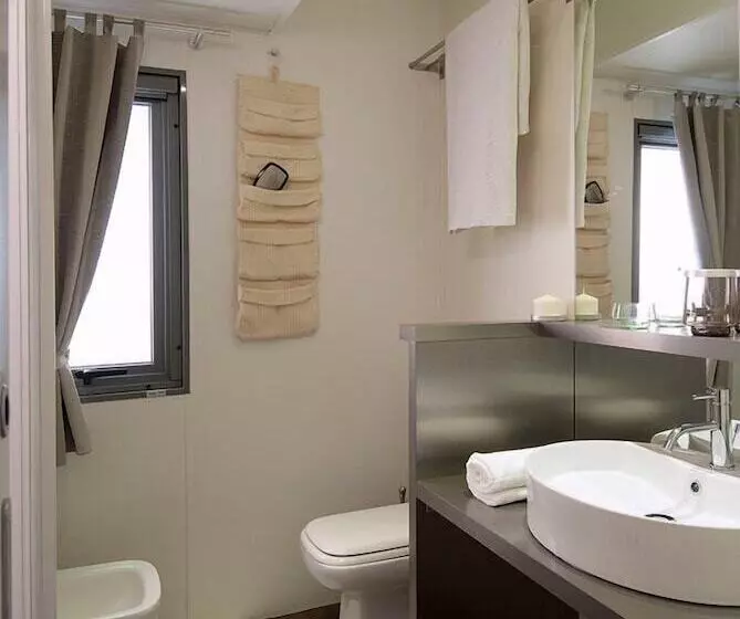 Hotelli Weekend Glamping Resort