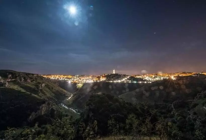 تختخواب و صبحانه Il Re Degli Scalzi