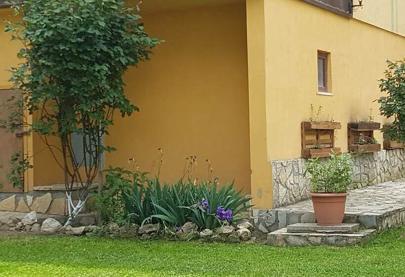 مسافرخانه Il Brigante