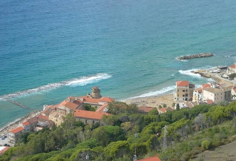 فندق فئة نجمة واحدة Villa Passarelli