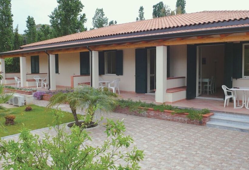 فندق فئة نجمة واحدة Villa Passarelli