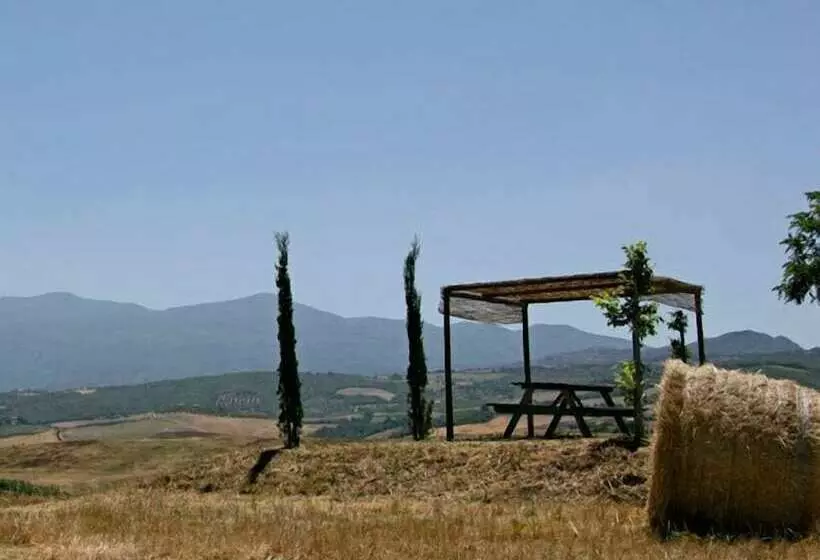 田舎風ホテル Azienda Agricola Parmoleto