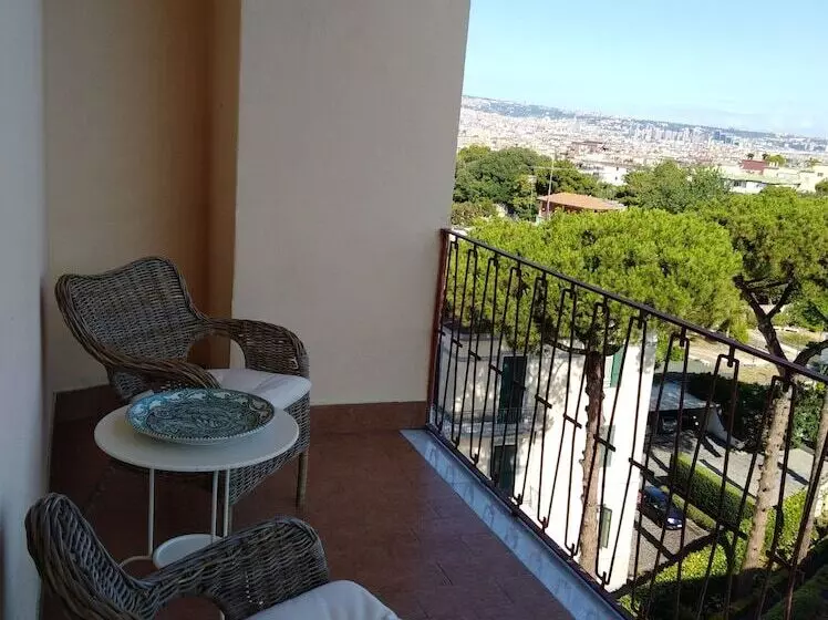 ベッドアンドブレックファースト Bblabellavista