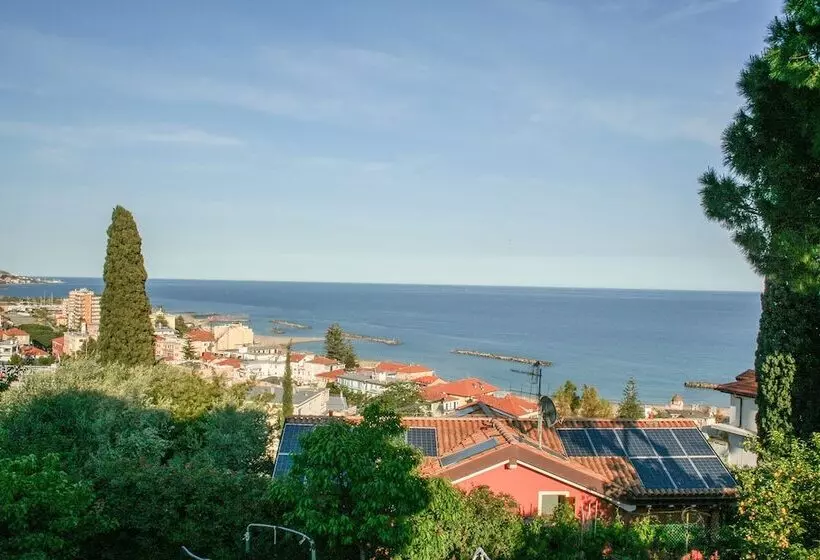 Aamiaismajoitus (B&B) La Dolce Vita