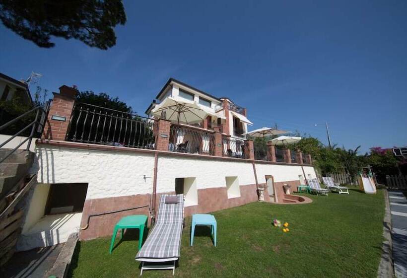 مبيت وإفطار La Dolce Vita