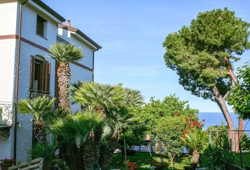 Aamiaismajoitus (B&B) La Dolce Vita