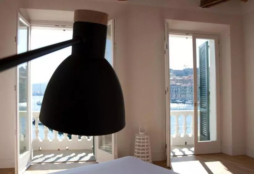 ベッドアンドブレックファースト Porto Sole Rooms