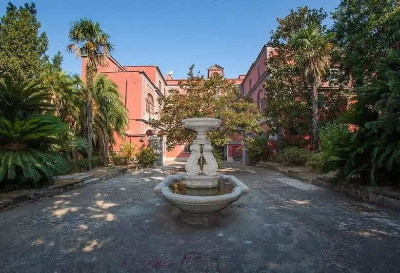 簡易ホテル Palazzo Caracciolo