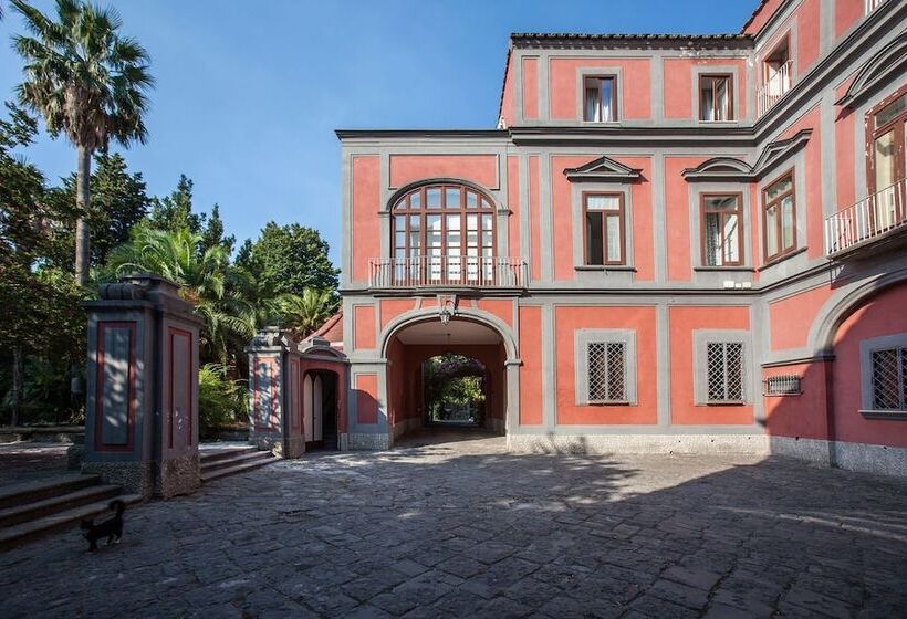 簡易ホテル Palazzo Caracciolo